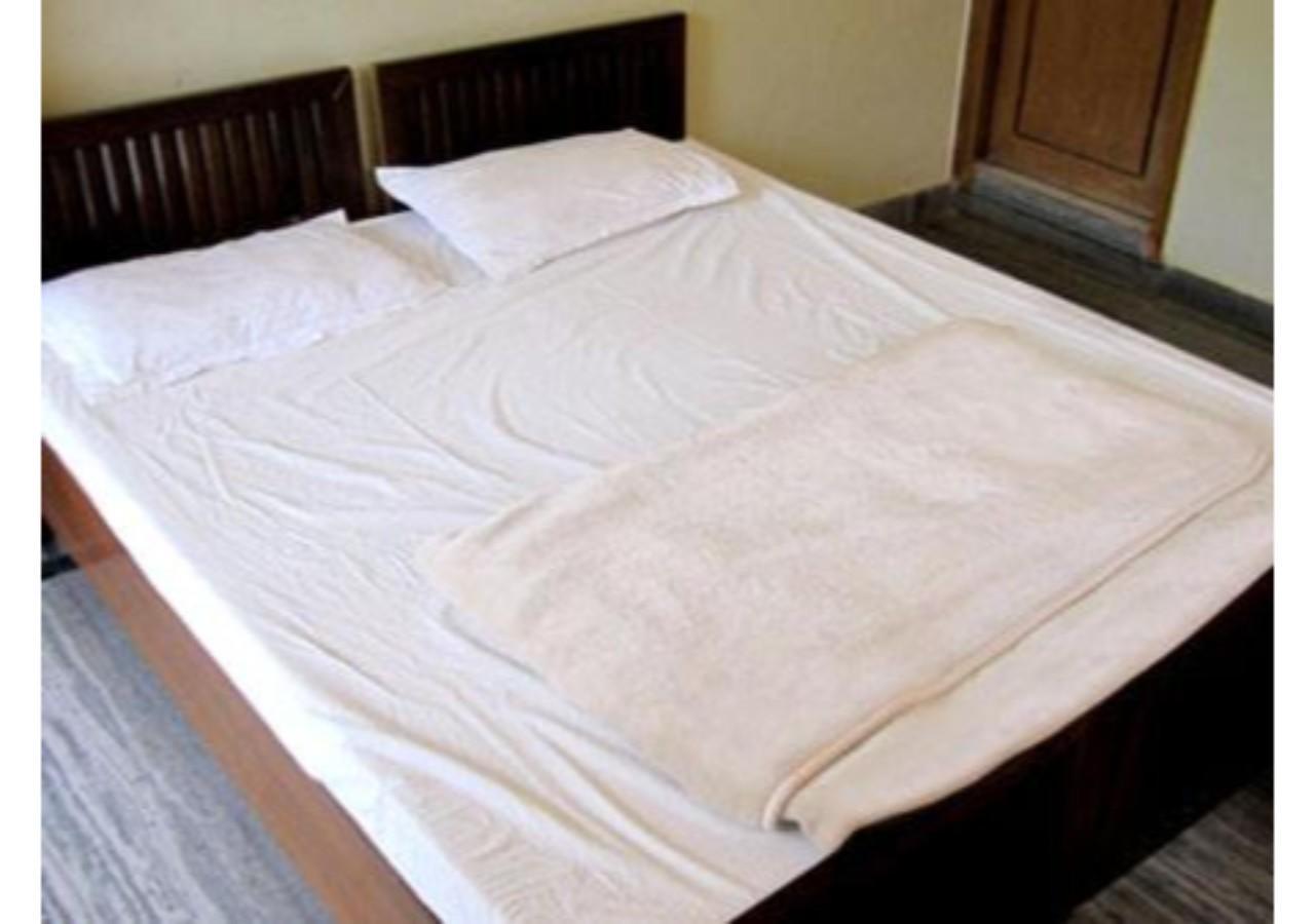 Hotel Nirvana Tapovan Eksteriør billede